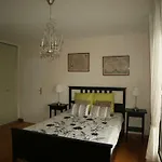 Les Burgondes Apartment