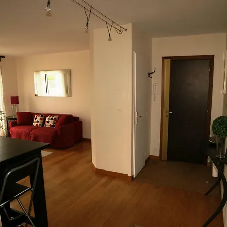 アパート Les Burgondes ディジョン